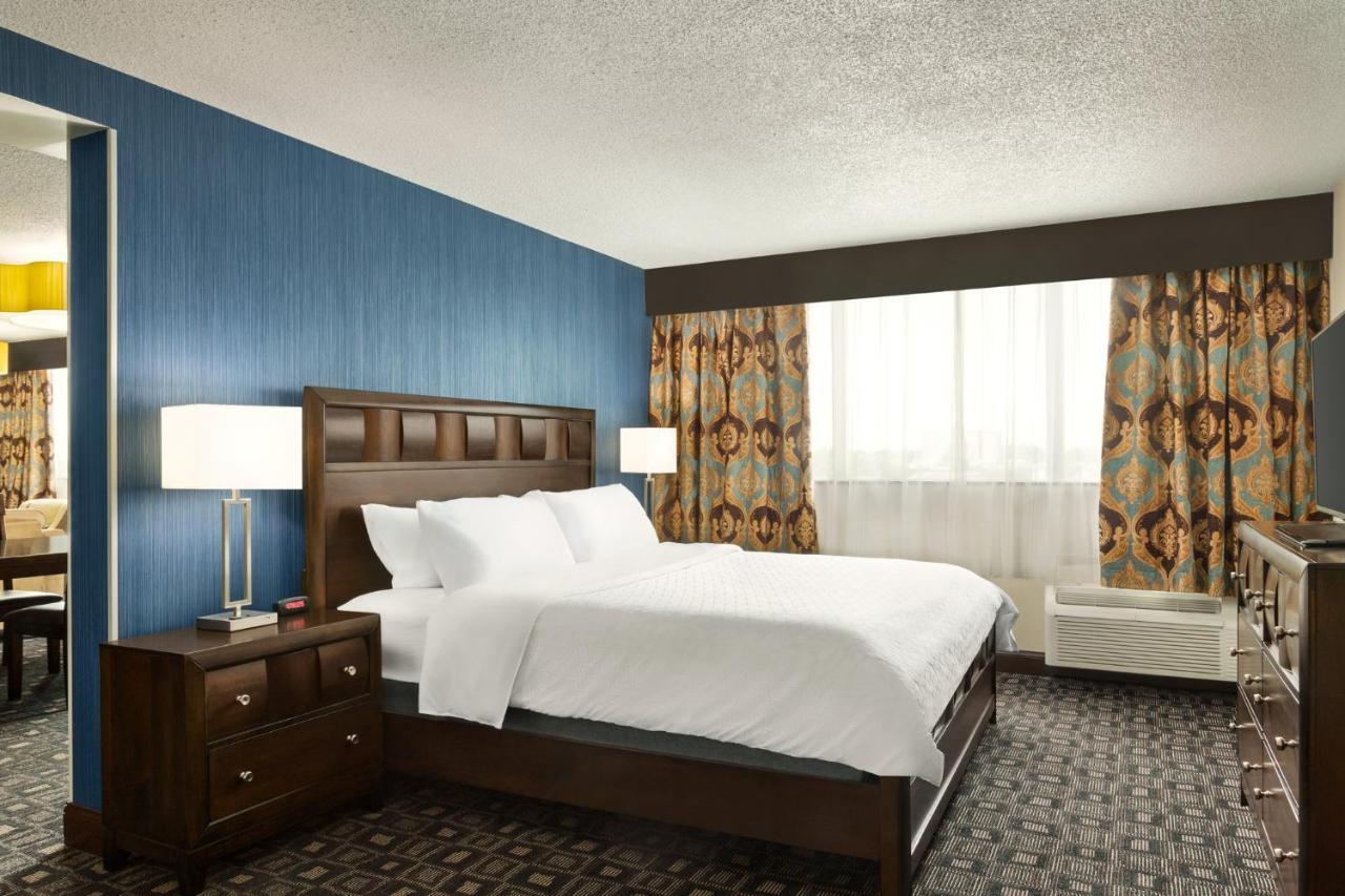 Holiday Inn Louisville East - Hurstbourne By Ihg Exterior foto